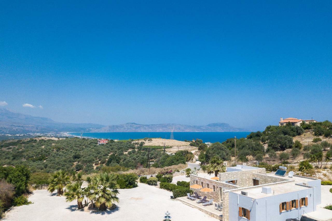 Villa Ypsilon Karoti  Luaran gambar